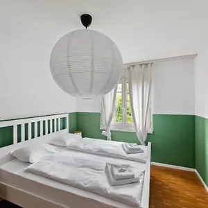 https://spacious-apartment-in-the-heart-of-zurich-zltwg68apt2.hotelsbaselswitzerland.com
